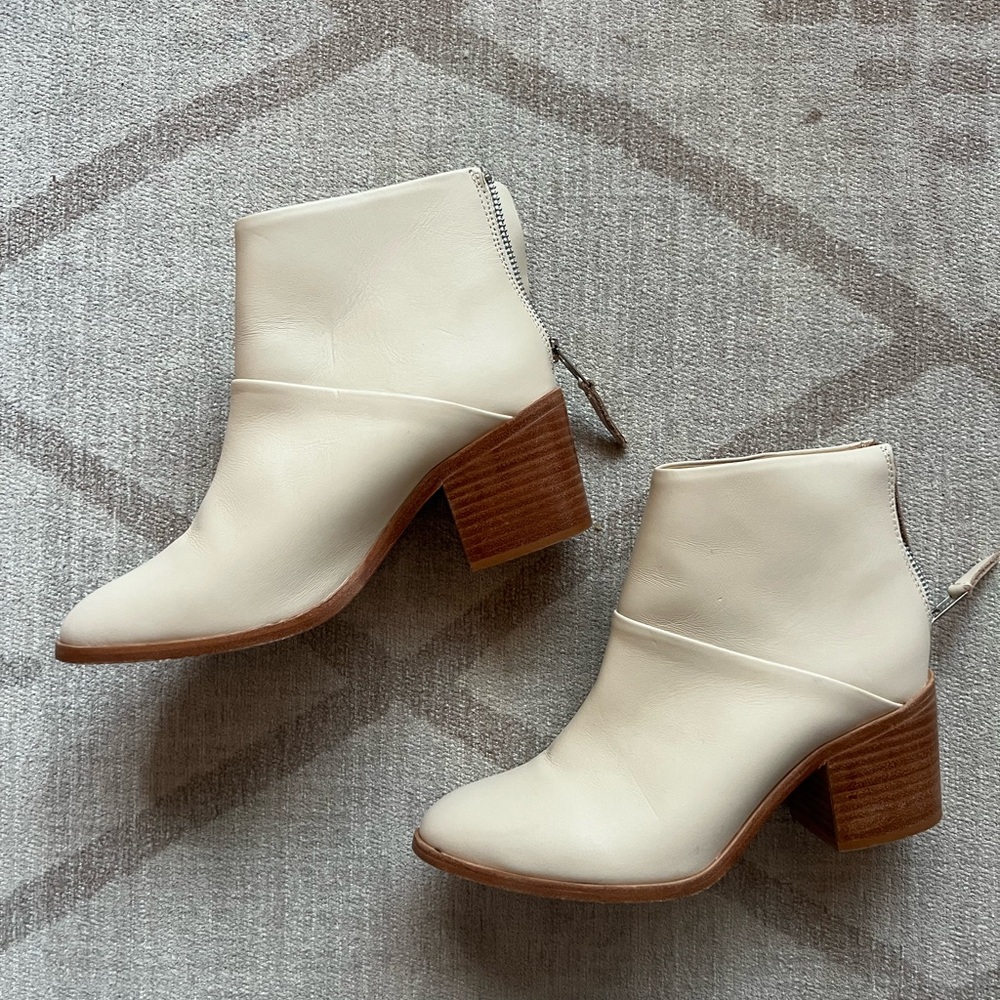 Nisolo Dari Boots